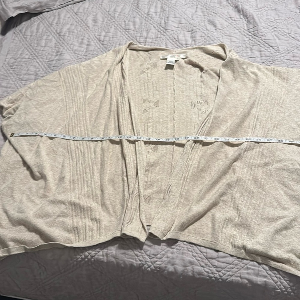Flowly sweater sz m